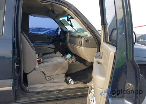 2004 Chevrolet Tahoe Ls from USA, damaged, VIN 1GNEK13VX4J329096